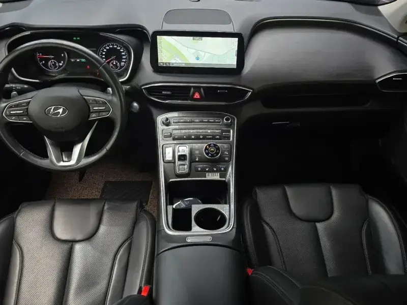 2022 Hyundai Santa Fe с пробегом 50 004 км