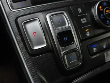 2022 Hyundai Santa Fe с пробегом 50 004 км