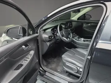2023 Hyundai Santa Fe с пробегом 41 566 км