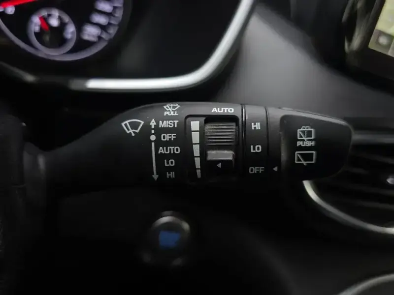 2022 Hyundai Santa Fe с пробегом 50 004 км