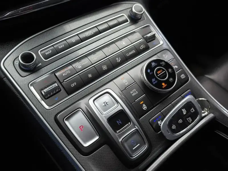 2022 Hyundai Santa Fe с пробегом 87 811 км