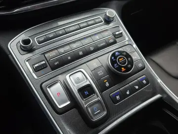 2022 Hyundai Santa Fe с пробегом 90 303 км