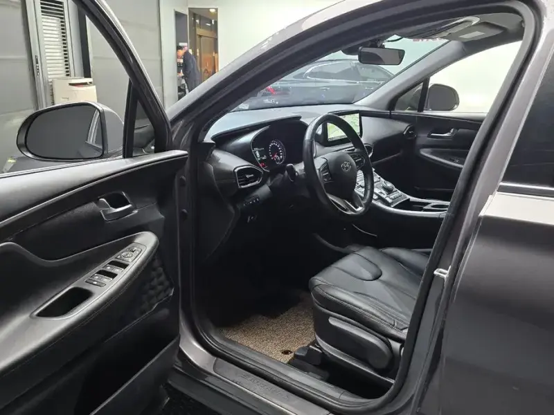 2022 Hyundai Santa Fe с пробегом 90 303 км