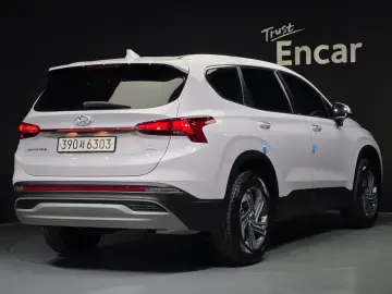2023 Hyundai Santa Fe с пробегом 60 820 км