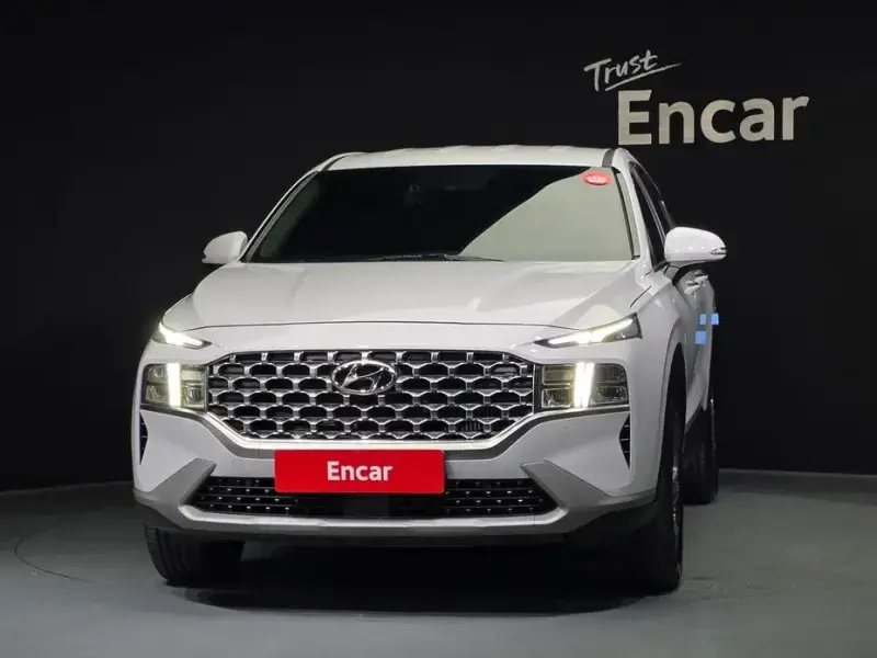 2023 Hyundai Santa Fe с пробегом 60 820 км