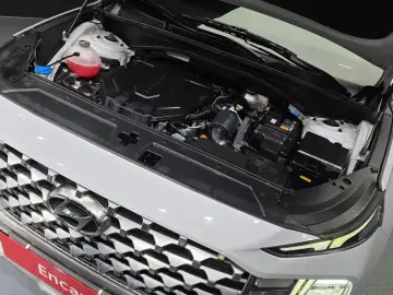 2023 Hyundai Santa Fe с пробегом 60 820 км