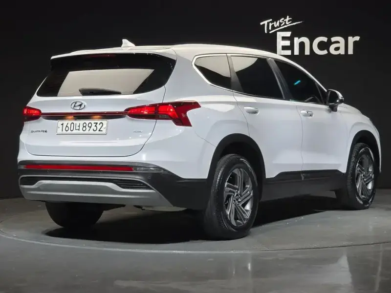 2021 Hyundai Santa Fe с пробегом 81 476 км
