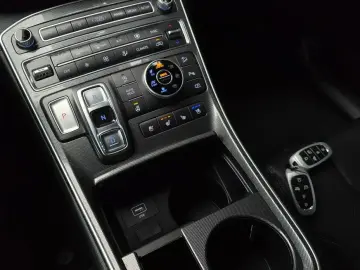 2021 Hyundai Santa Fe с пробегом 81 476 км