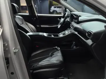 2021 Hyundai Santa Fe с пробегом 81 476 км