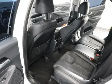 2021 Hyundai Santa Fe с пробегом 67 468 км