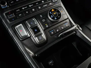 2023 Hyundai Santa Fe с пробегом 44 894 км