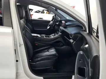 2021 Hyundai Santa Fe с пробегом 40 533 км
