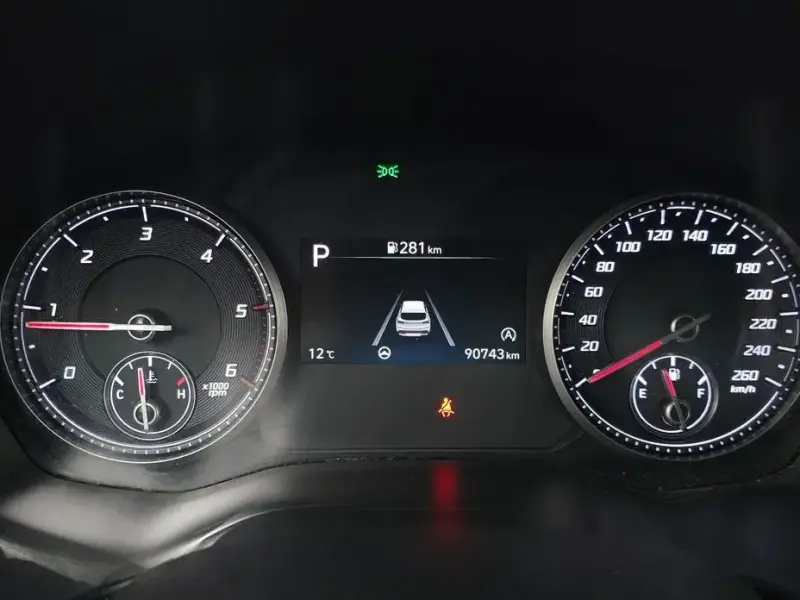 2022 Hyundai Santa Fe с пробегом 90 743 км