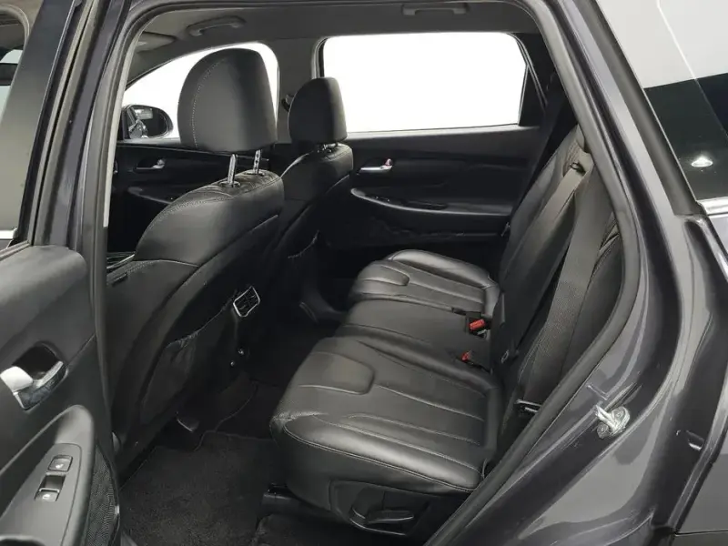 2022 Hyundai Santa Fe с пробегом 90 743 км