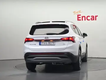 2021 Hyundai Santa Fe с пробегом 43 360 км