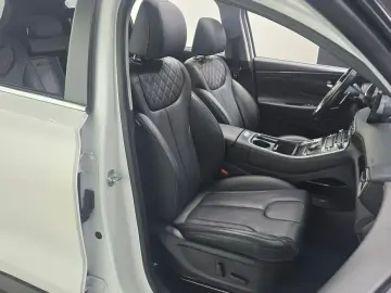 2021 Hyundai Santa Fe с пробегом 43 360 км