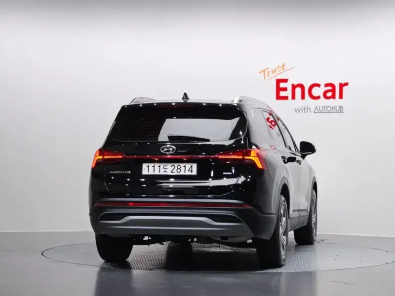 2023 Hyundai Santa Fe с пробегом 70 709 км