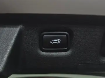 2021 Hyundai Santa Fe с пробегом 43 360 км