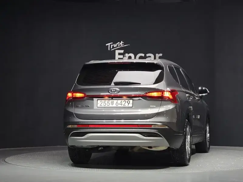 2022 Hyundai Santa Fe с пробегом 89 055 км