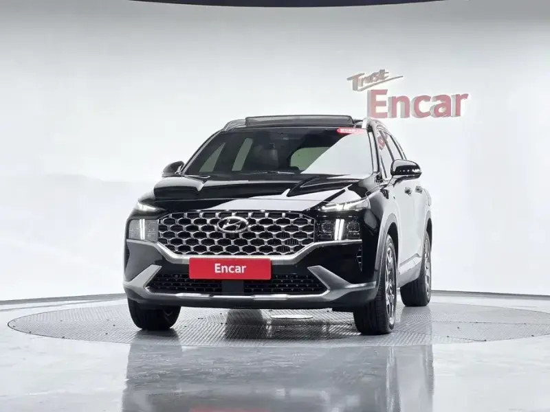 2022 Hyundai Santa Fe с пробегом 50 001 км