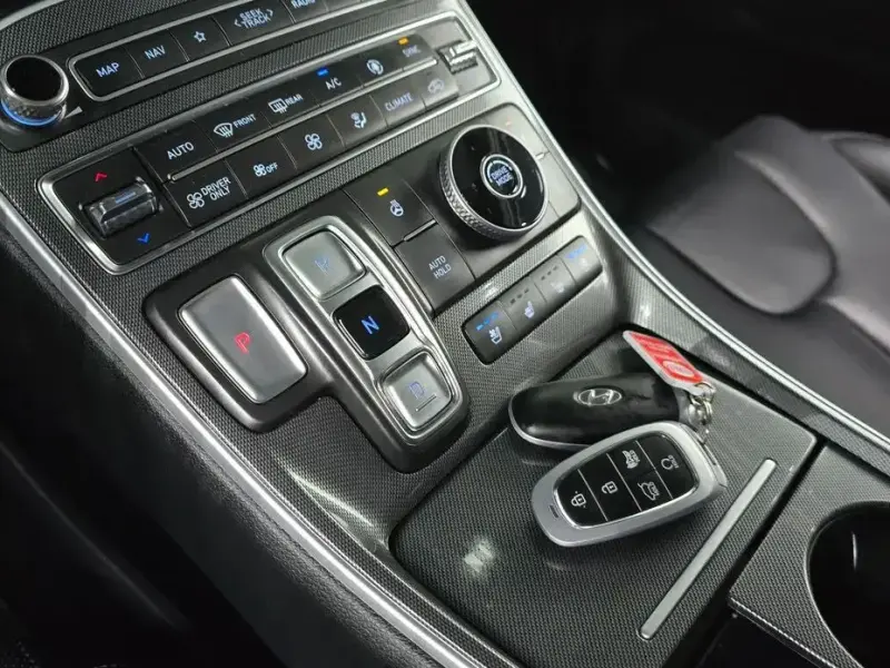 2021 Hyundai Santa Fe с пробегом 117 214 км