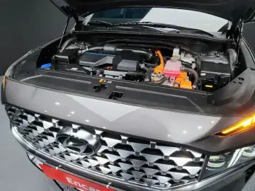 2021 Hyundai Santa Fe с пробегом 136 078 км