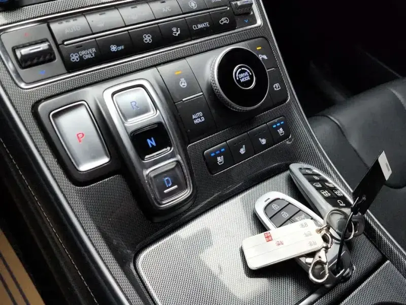 2021 Hyundai Santa Fe с пробегом 136 078 км