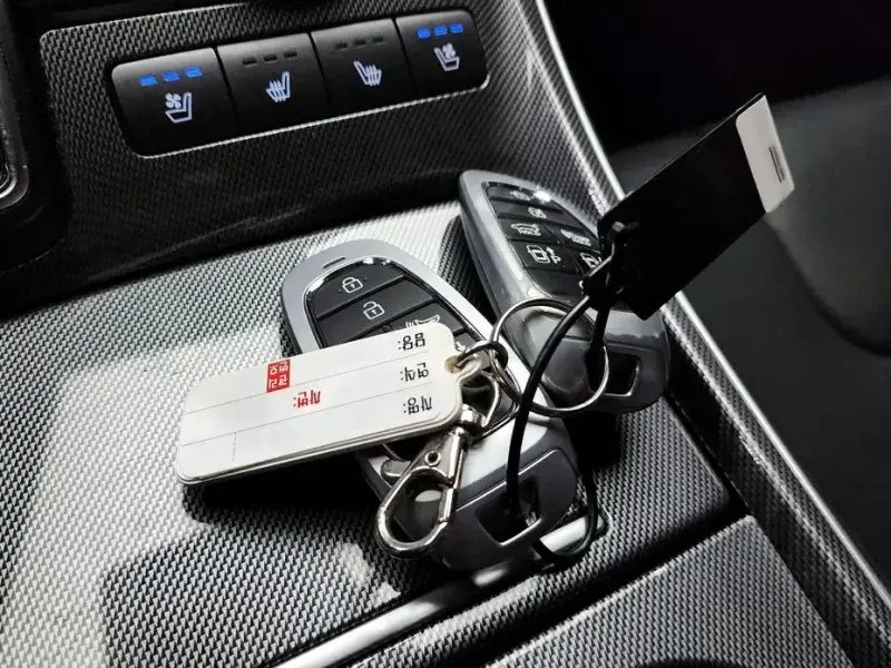 2021 Hyundai Santa Fe с пробегом 136 078 км