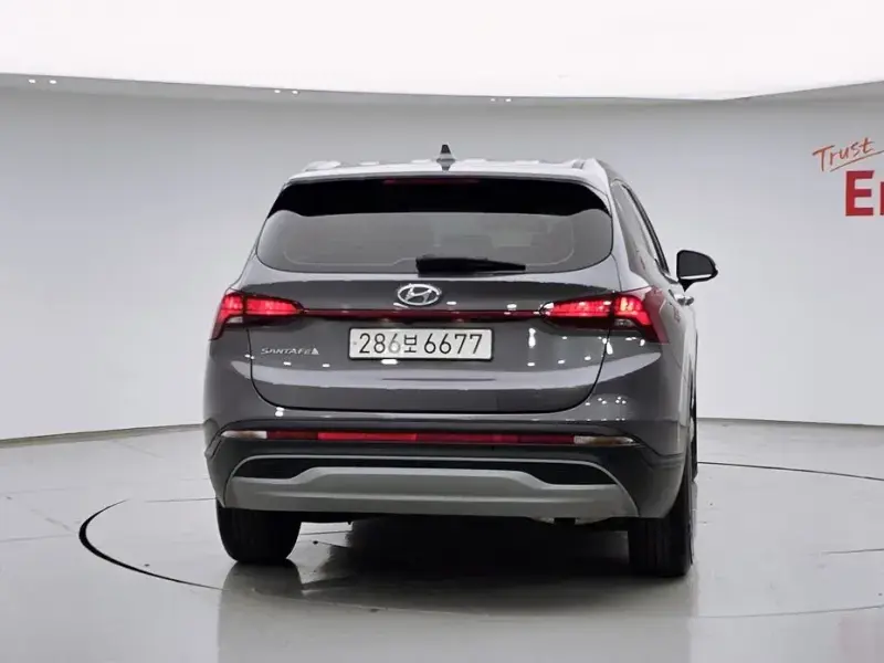2023 Hyundai Santa Fe с пробегом 87 093 км