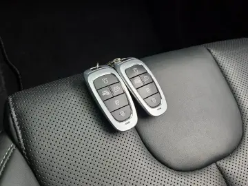 2023 Hyundai Santa Fe с пробегом 87 093 км