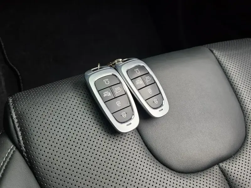 2023 Hyundai Santa Fe с пробегом 87 093 км