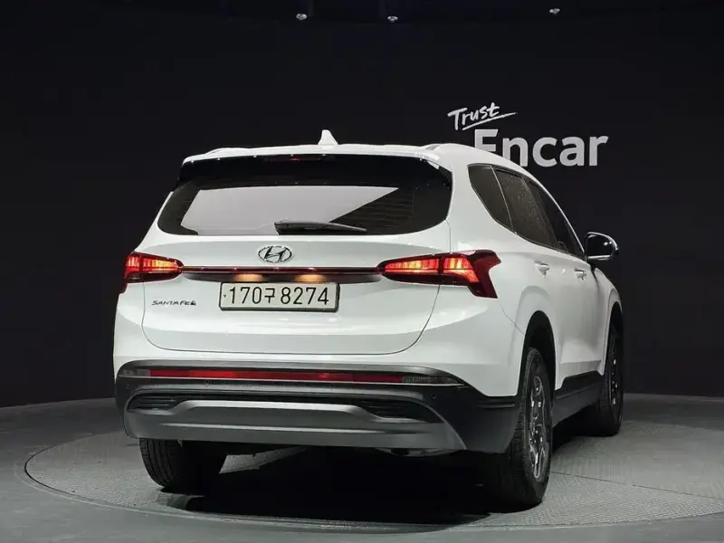 2023 Hyundai Santa Fe с пробегом 69 617 км