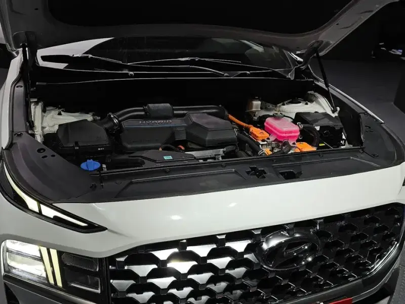 2023 Hyundai Santa Fe с пробегом 69 617 км