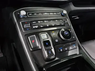 2023 Hyundai Santa Fe с пробегом 69 617 км