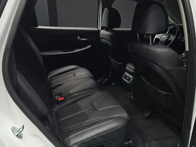 2023 Hyundai Santa Fe с пробегом 69 617 км