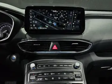 2023 Hyundai Santa Fe с пробегом 69 617 км