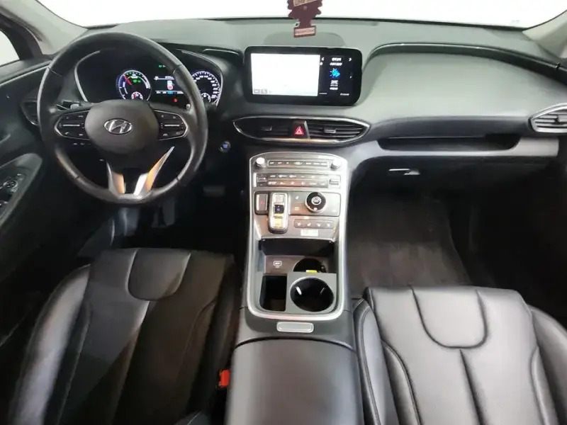 2022 Hyundai Santa Fe с пробегом 27 770 км