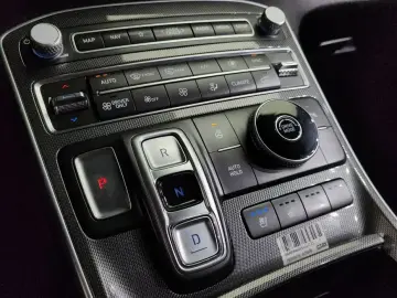 2022 Hyundai Santa Fe с пробегом 27 770 км