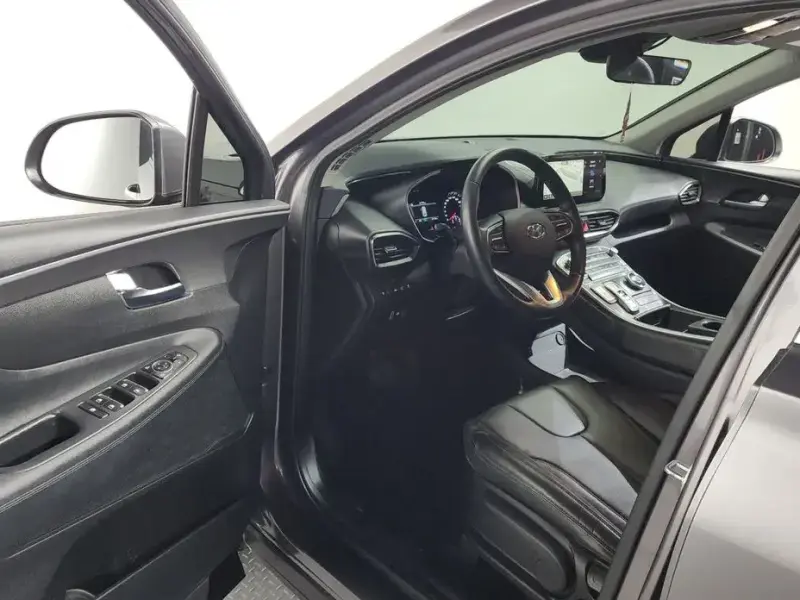 2022 Hyundai Santa Fe с пробегом 27 770 км