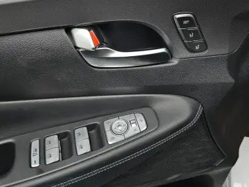 2023 Hyundai Santa Fe с пробегом 31 643 км