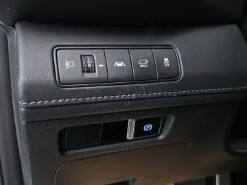 2023 Hyundai Santa Fe с пробегом 31 643 км