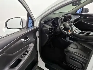 2022 Hyundai Santa Fe с пробегом 50 801 км