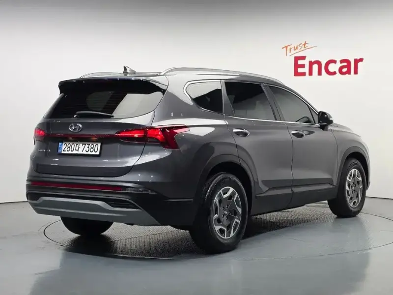 2021 Hyundai Santa Fe с пробегом 51 136 км