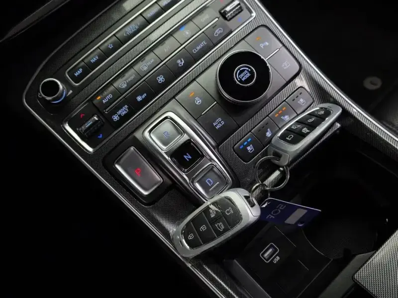 2021 Hyundai Santa Fe с пробегом 51 136 км