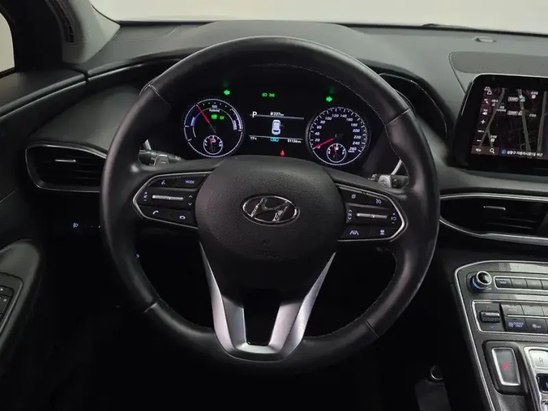 2021 Hyundai Santa Fe с пробегом 51 136 км