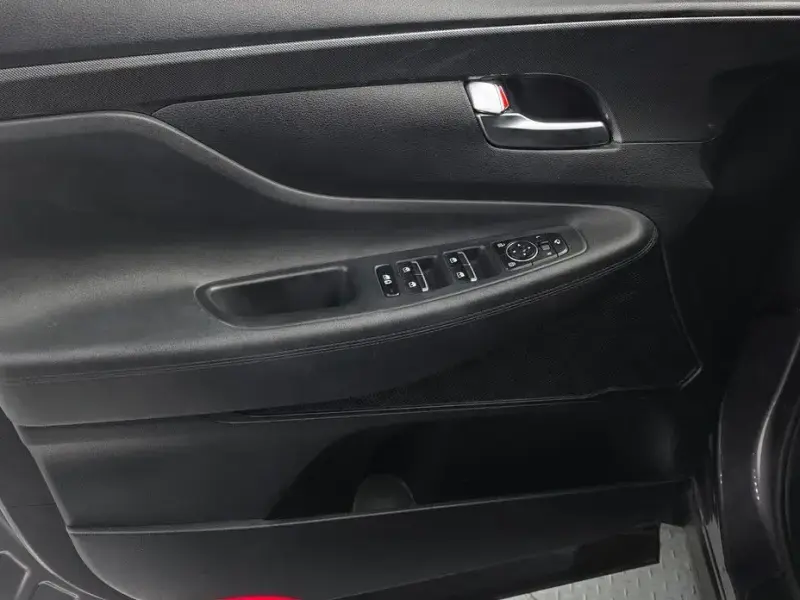 2021 Hyundai Santa Fe с пробегом 51 136 км