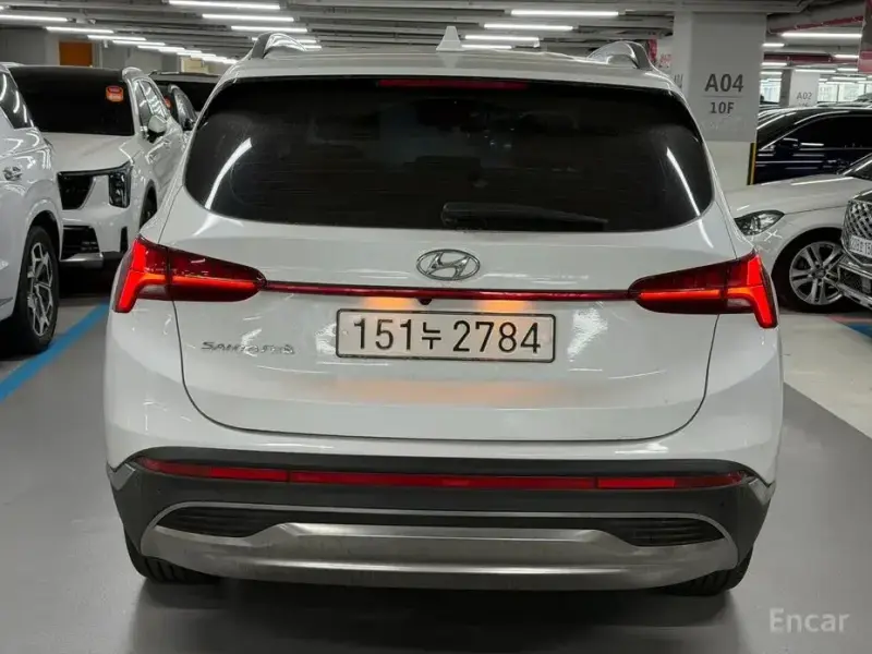2021 Hyundai Santa Fe с пробегом 68 197 км