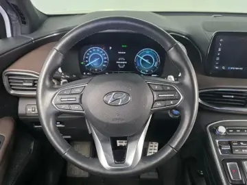 2023 Hyundai Santa Fe с пробегом 35 957 км