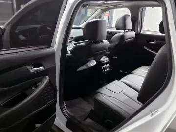 2021 Hyundai Santa Fe с пробегом 100 188 км