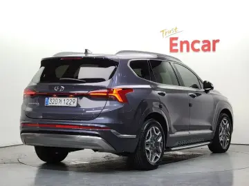 2022 Hyundai Santa Fe с пробегом 52 579 км